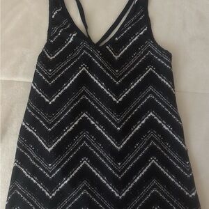 Athleta Black & White Chevron V-Neck Tank